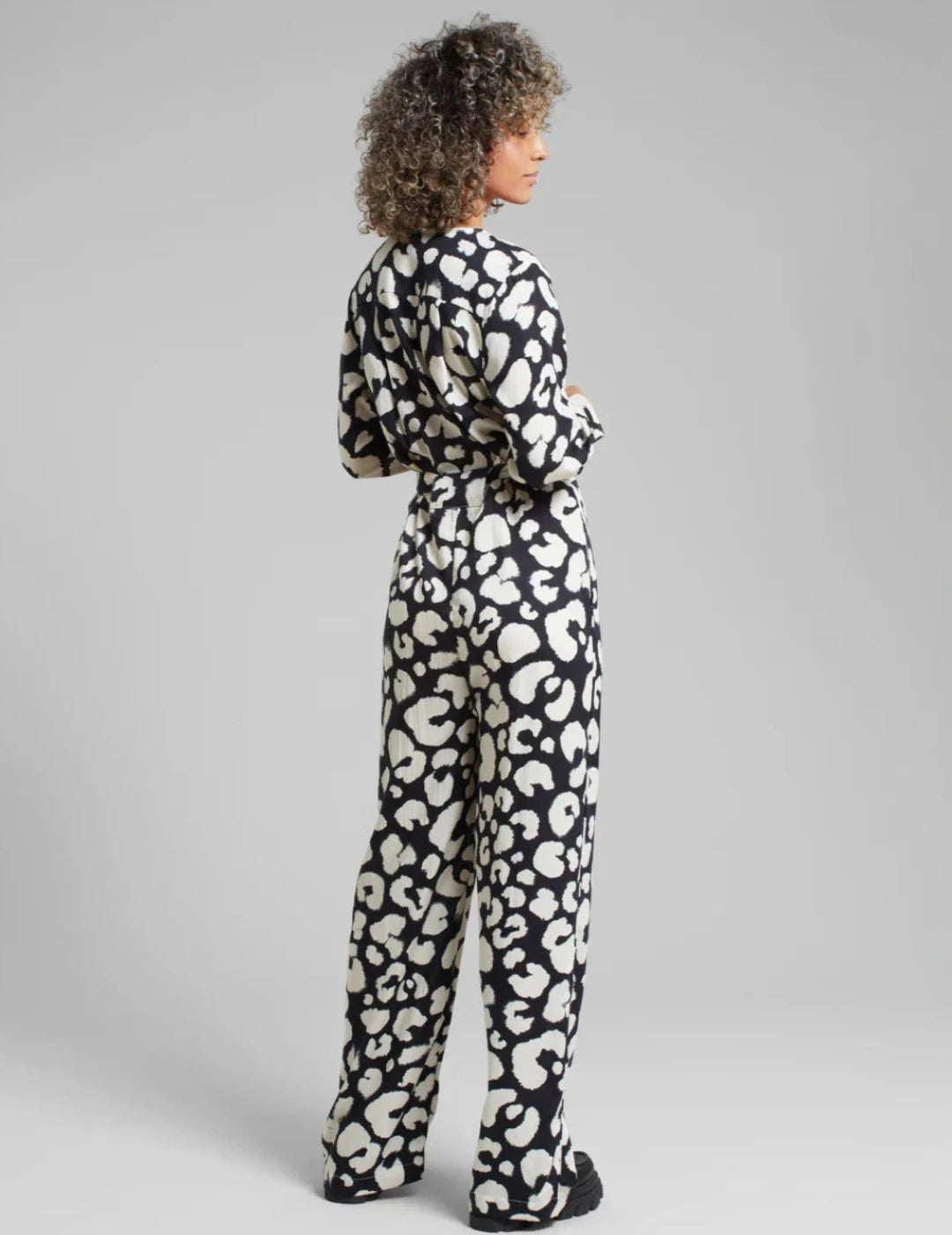 Wrap Jumpsuit Farsta Painted Leopard Black