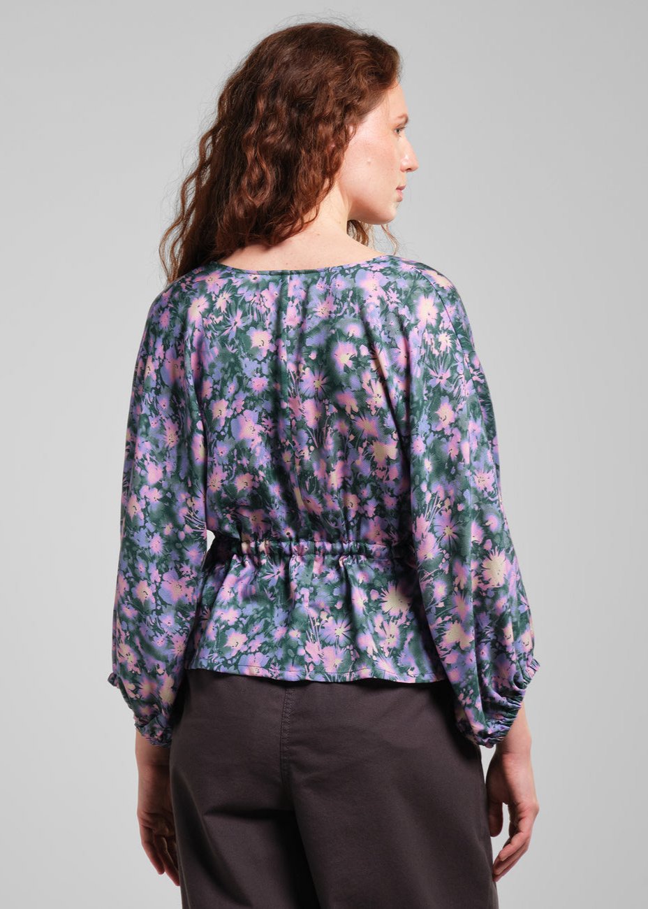 Wrap Top Rosenvik Blurred Flowers Purple